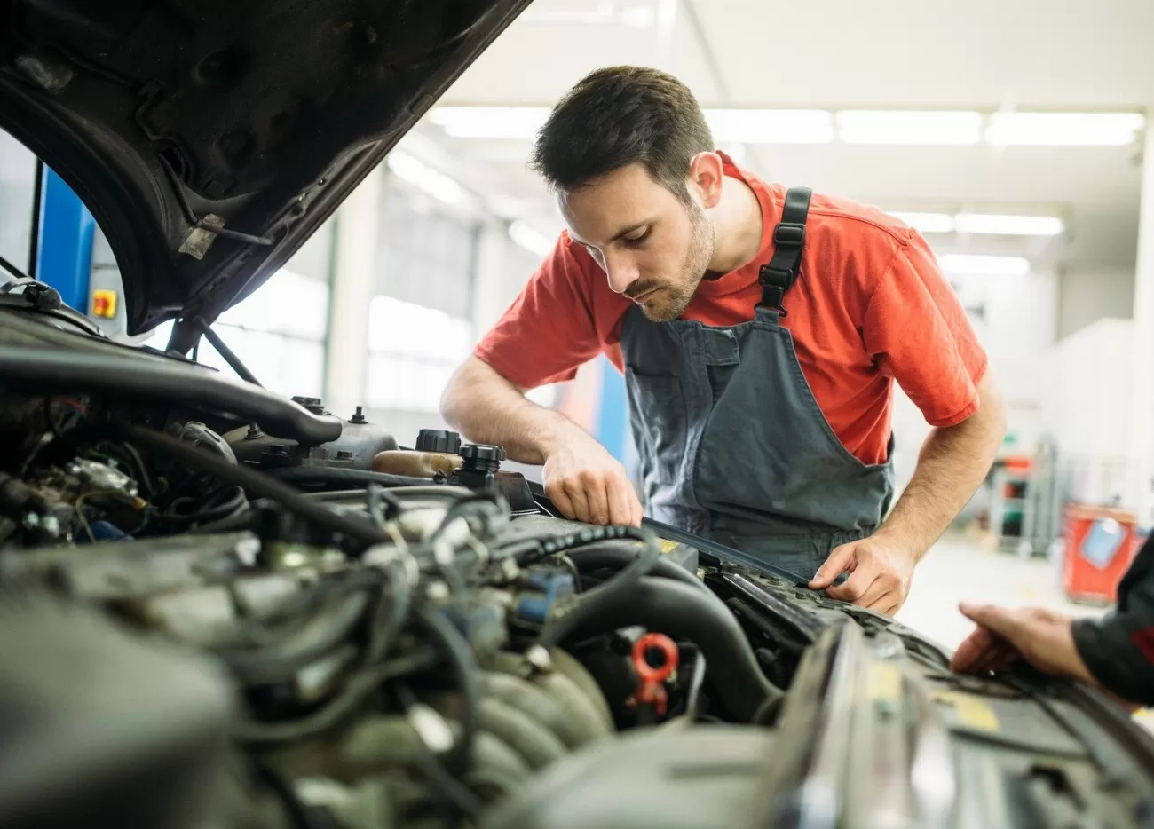 Contrôle technique : Les garages habilités peuvent-ils prendre en charge ?