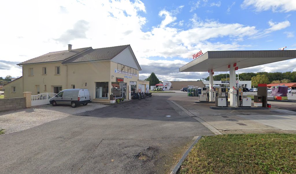 Retrouvez l&rsquo;évolution du prix du carburant mise à jour régulièrement pour la station essence Le Relais De La Saone qui se situe à l&rsquo;adresse suivante 58 faubourg st georges à Seurre, 21250. Vous pourrez ainsi estimer le prix d&rsquo;un plein [&hellip;]