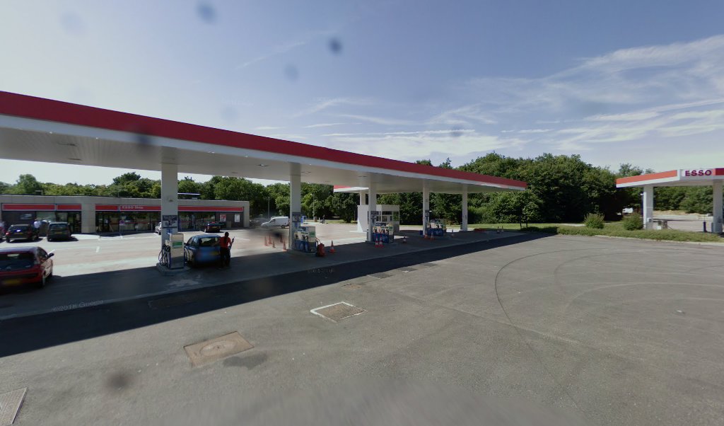 Retrouvez l&rsquo;évolution du prix du carburant mise à jour régulièrement pour la station essence Esso Bligny La Foret qui se situe à l&rsquo;adresse suivante Autoroute a6 du soleil à Bligny-Sur-Ouche, 21360. Vous pourrez ainsi estimer le prix d&rsquo;un plein d&rsquo;essence [&hellip;]