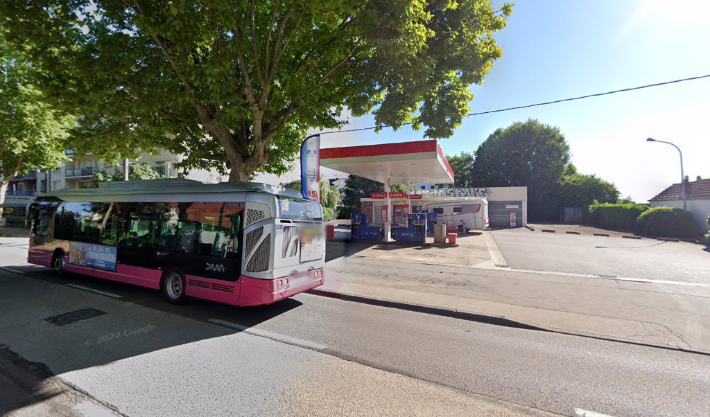 Retrouvez l&rsquo;évolution du prix du carburant mise à jour régulièrement pour la station essence Esso Bourroches qui se situe à l&rsquo;adresse suivante 108 boulevard des bourroches à Dijon, 21000. Vous pourrez ainsi estimer le prix d&rsquo;un plein d&rsquo;essence pour vos [&hellip;]