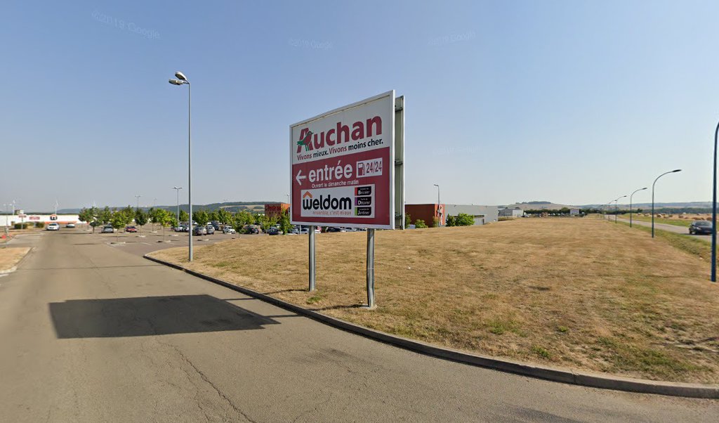 Retrouvez l&rsquo;évolution du prix du carburant mise à jour régulièrement pour la station essence Auchan Semur En Auxois qui se situe à l&rsquo;adresse suivante Rue champ de la perdrix à Semur-En-Auxois, 21140. Vous pourrez ainsi estimer le prix d&rsquo;un plein [&hellip;]