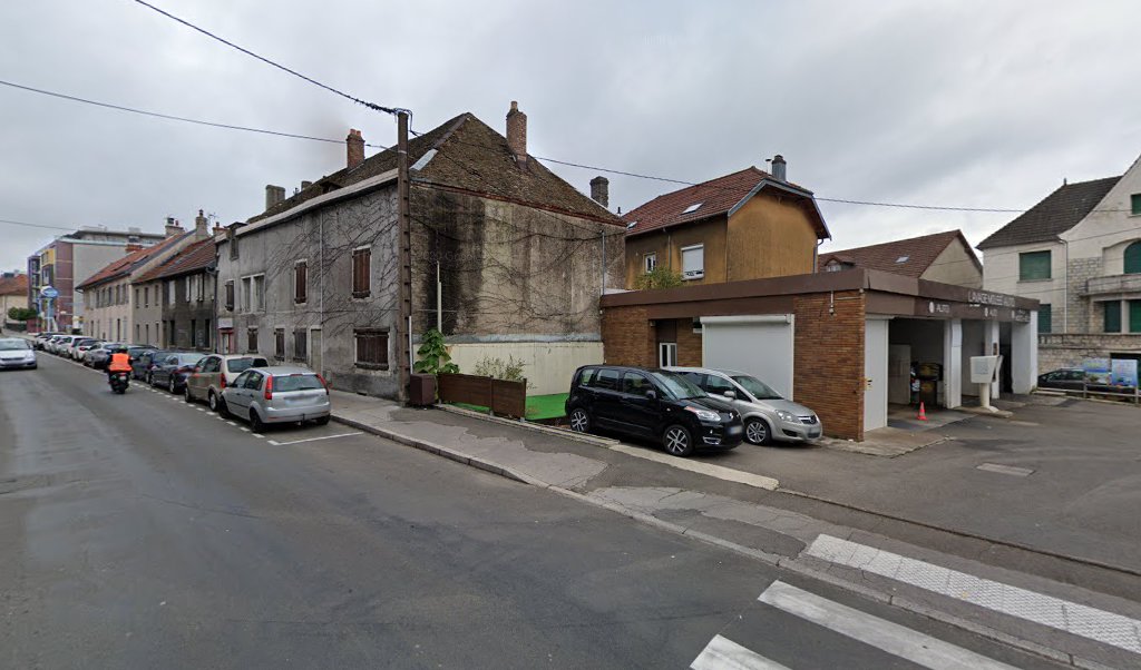 Retrouvez l&rsquo;évolution du prix du carburant mise à jour régulièrement pour la station essence Sarl Sdc Station Des Chaprais qui se situe à l&rsquo;adresse suivante 60 rue de belfort à Besancon, 25000. Vous pourrez ainsi estimer le prix d&rsquo;un plein [&hellip;]