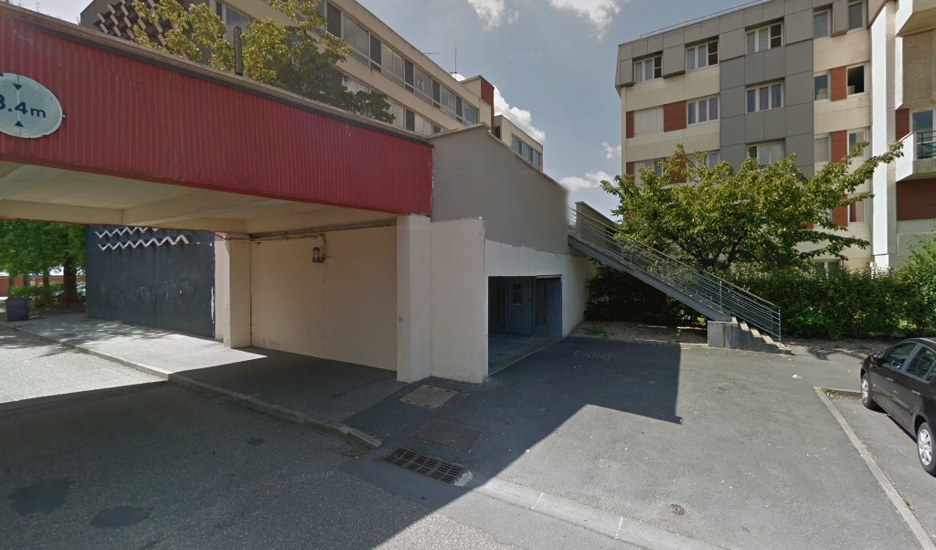 Retrouvez l&rsquo;évolution du prix du carburant mise à jour régulièrement pour la station essence Louviers Distribution qui se situe à l&rsquo;adresse suivante Rue des pres à Incarville, 27400. Vous pourrez ainsi estimer le prix d&rsquo;un plein d&rsquo;essence pour vos déplacements [&hellip;]