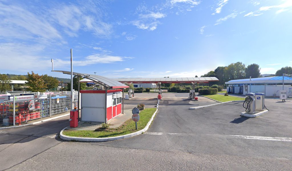 Retrouvez l&rsquo;évolution du prix du carburant mise à jour régulièrement pour la station essence Sa Aloha qui se situe à l&rsquo;adresse suivante 7 rue du general koenig à Pont-Audemer, 27500. Vous pourrez ainsi estimer le prix d&rsquo;un plein d&rsquo;essence pour [&hellip;]