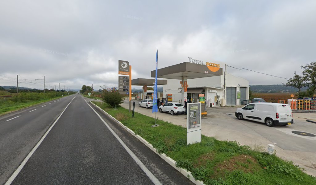 Retrouvez l&rsquo;évolution du prix du carburant mise à jour régulièrement pour la station essence Relais D&rsquo;Orsan qui se situe à l&rsquo;adresse suivante Route d&rsquo;avignon – rn 580 à Orsan, 30200. Vous pourrez ainsi estimer le prix d&rsquo;un plein d&rsquo;essence pour [&hellip;]