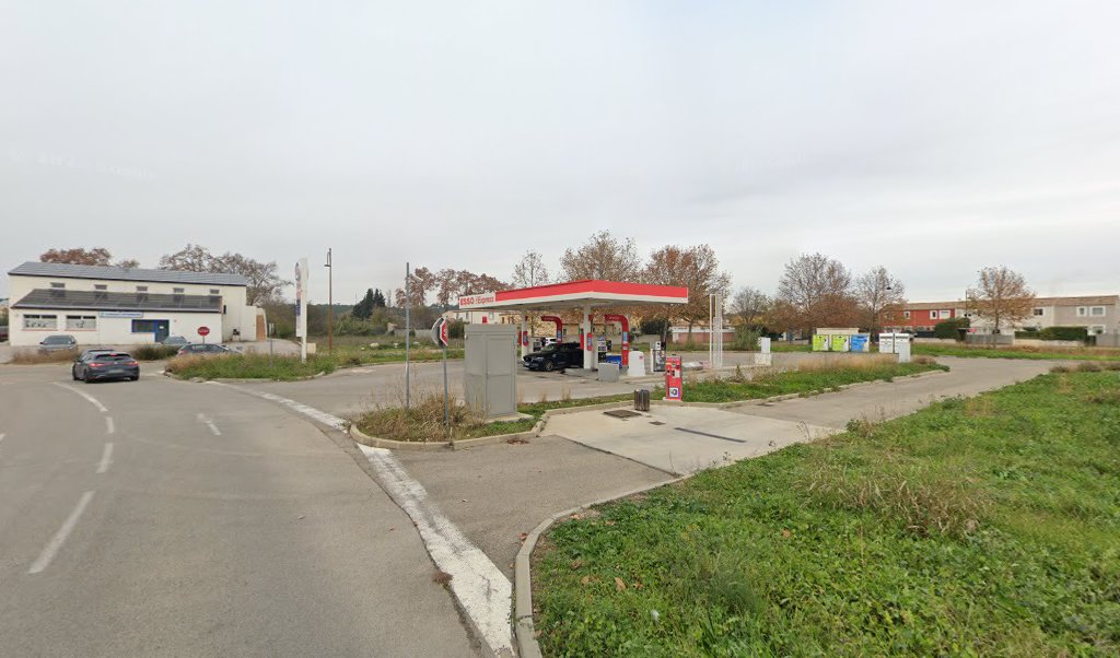 Retrouvez l&rsquo;évolution du prix du carburant mise à jour régulièrement pour la station essence Casino Carburants qui se situe à l&rsquo;adresse suivante Chemin de calvisson à Bernis, 30620. Vous pourrez ainsi estimer le prix d&rsquo;un plein d&rsquo;essence pour vos déplacements [&hellip;]