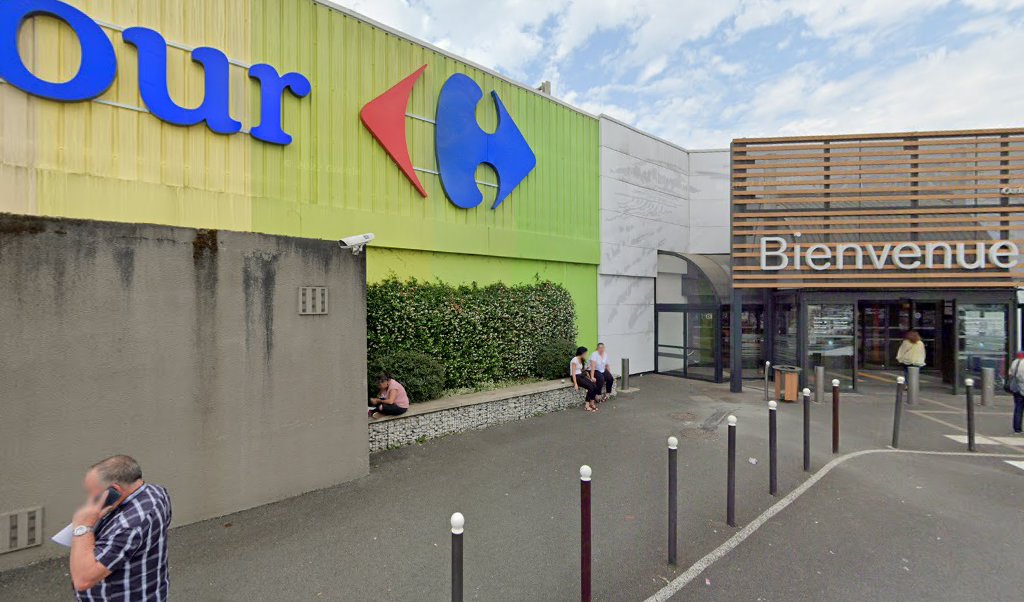 Retrouvez l&rsquo;évolution du prix du carburant mise à jour régulièrement pour la station essence Carrefour Libourne qui se situe à l&rsquo;adresse suivante Route de castillon à Libourne, 33500. Vous pourrez ainsi estimer le prix d&rsquo;un plein d&rsquo;essence pour vos déplacements [&hellip;]