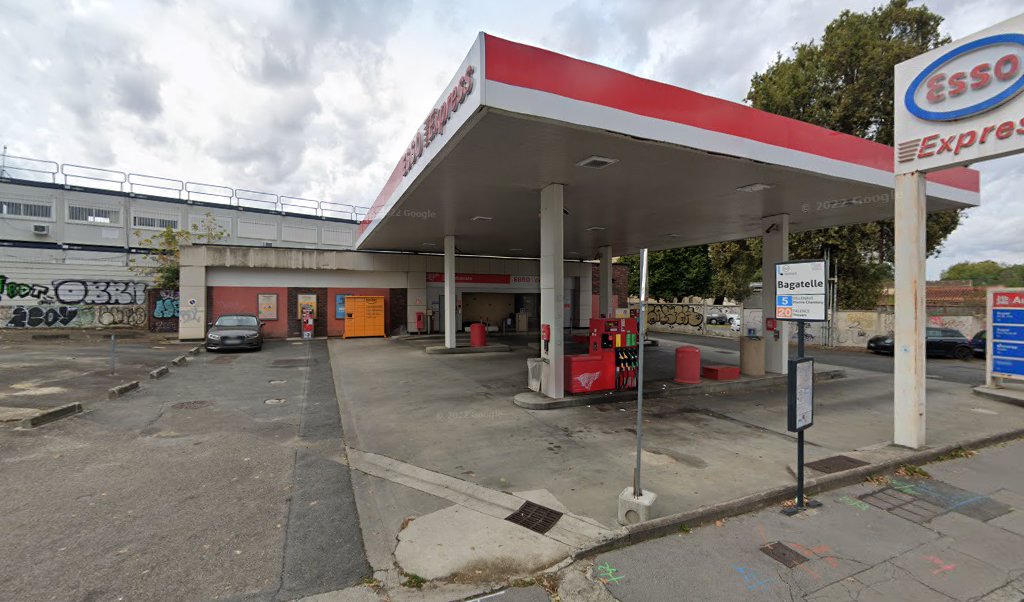 Retrouvez l&rsquo;évolution du prix du carburant mise à jour régulièrement pour la station essence Esso Express Talence Bordeaux Pyrénées qui se situe à l&rsquo;adresse suivante 151 route de toulouse à Talence, 33400. Vous pourrez ainsi estimer le prix d&rsquo;un plein [&hellip;]