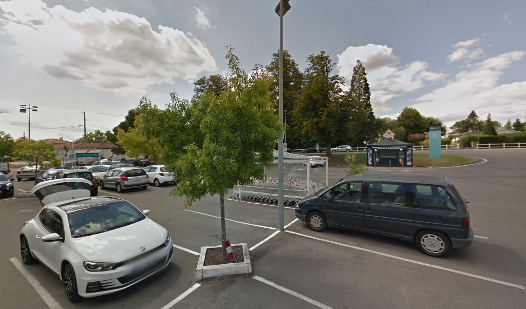 Retrouvez l&rsquo;évolution du prix du carburant mise à jour régulièrement pour la station essence Sodireg qui se situe à l&rsquo;adresse suivante 2 avenue de bordeaux à Léognan, 33850. Vous pourrez ainsi estimer le prix d&rsquo;un plein d&rsquo;essence pour vos déplacements [&hellip;]