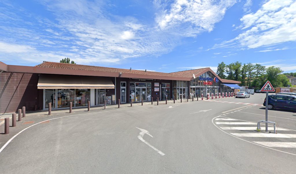 Retrouvez l&rsquo;évolution du prix du carburant mise à jour régulièrement pour la station essence Carrefour Market qui se situe à l&rsquo;adresse suivante Pey du prat à Grézillac, 33420. Vous pourrez ainsi estimer le prix d&rsquo;un plein d&rsquo;essence pour vos déplacements [&hellip;]