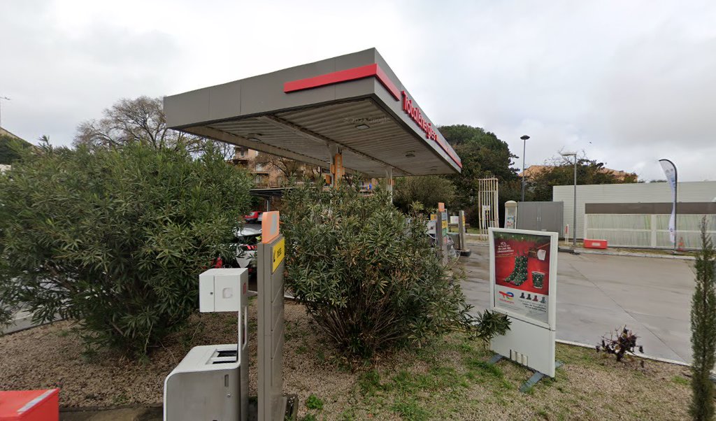 Retrouvez l&rsquo;évolution du prix du carburant mise à jour régulièrement pour la station essence Relais Les Arenes qui se situe à l&rsquo;adresse suivante 5 avenue de la voie domitienne à Beziers, 34500. Vous pourrez ainsi estimer le prix d&rsquo;un plein [&hellip;]