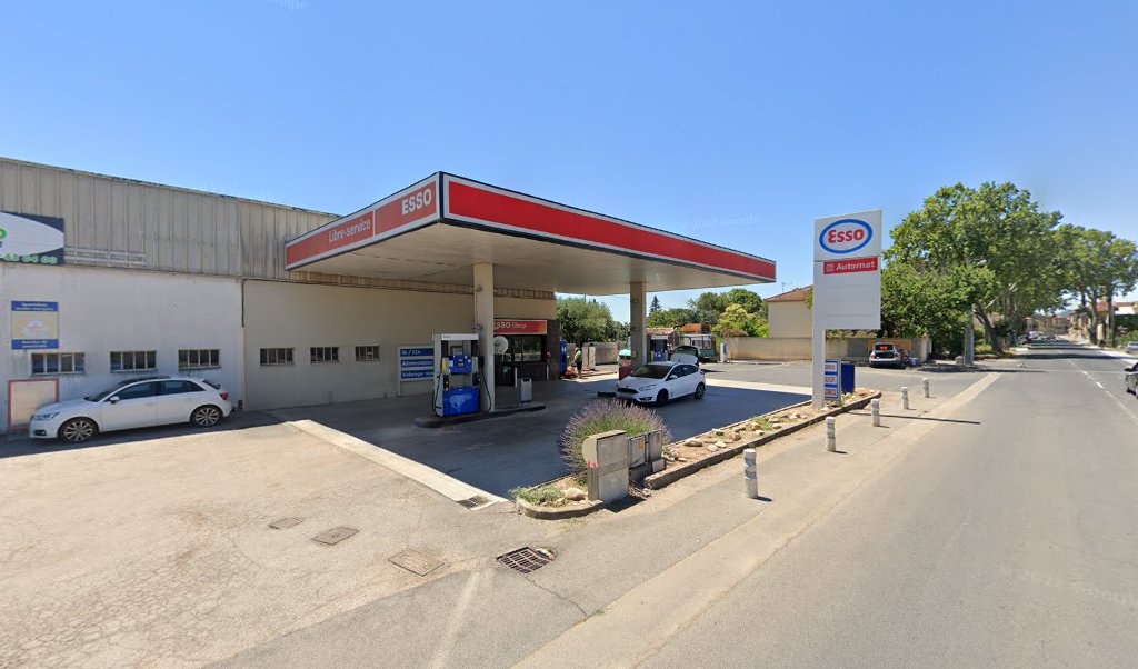 Retrouvez l&rsquo;évolution du prix du carburant mise à jour régulièrement pour la station essence Esso Bourgeois qui se situe à l&rsquo;adresse suivante Avenue de montpellier à Saint-André-De-Sangonis, 34725. Vous pourrez ainsi estimer le prix d&rsquo;un plein d&rsquo;essence pour vos déplacements [&hellip;]