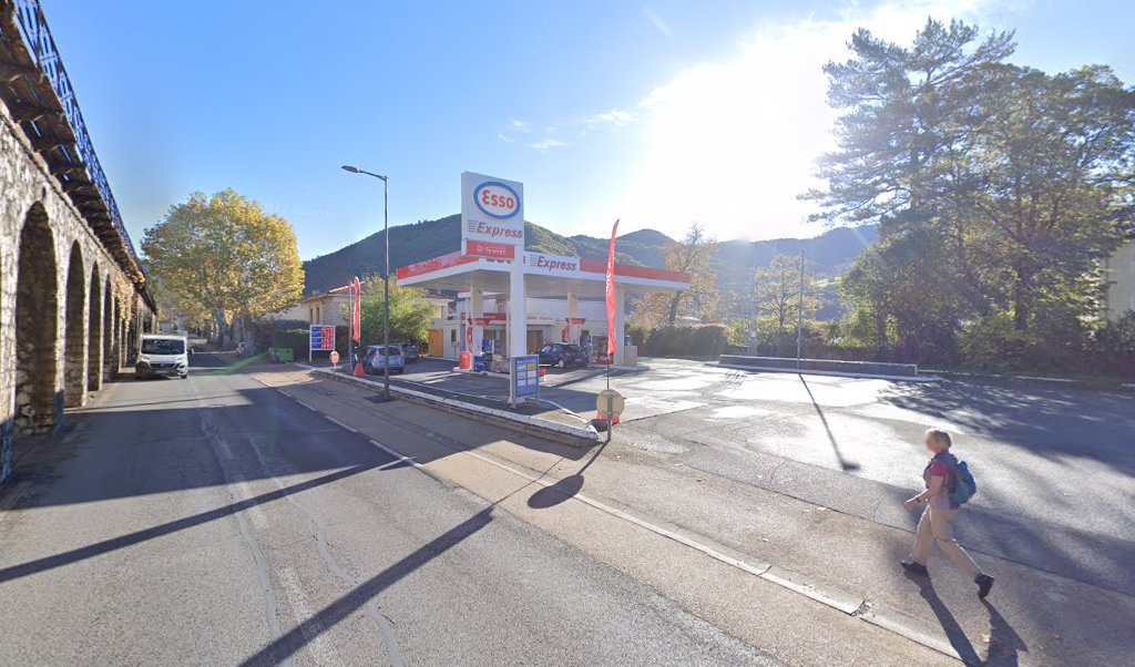 Retrouvez l&rsquo;évolution du prix du carburant mise à jour régulièrement pour la station essence Esso Des Cimes qui se situe à l&rsquo;adresse suivante 39 av de verdun à Digne-Les-Bains, 04000. Vous pourrez ainsi estimer le prix d&rsquo;un plein d&rsquo;essence pour [&hellip;]