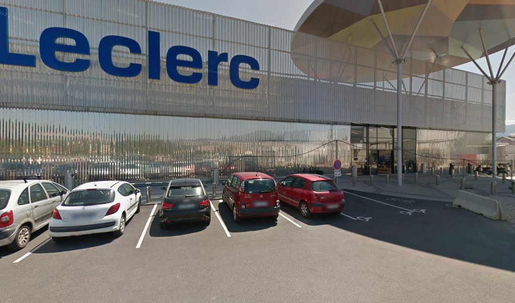 Retrouvez l&rsquo;évolution du prix du carburant mise à jour régulièrement pour la station essence S.A.S. Clairidis qui se situe à l&rsquo;adresse suivante Route de condrieu à Saint-Clair-Du-Rhône, 38370. Vous pourrez ainsi estimer le prix d&rsquo;un plein d&rsquo;essence pour vos déplacements [&hellip;]