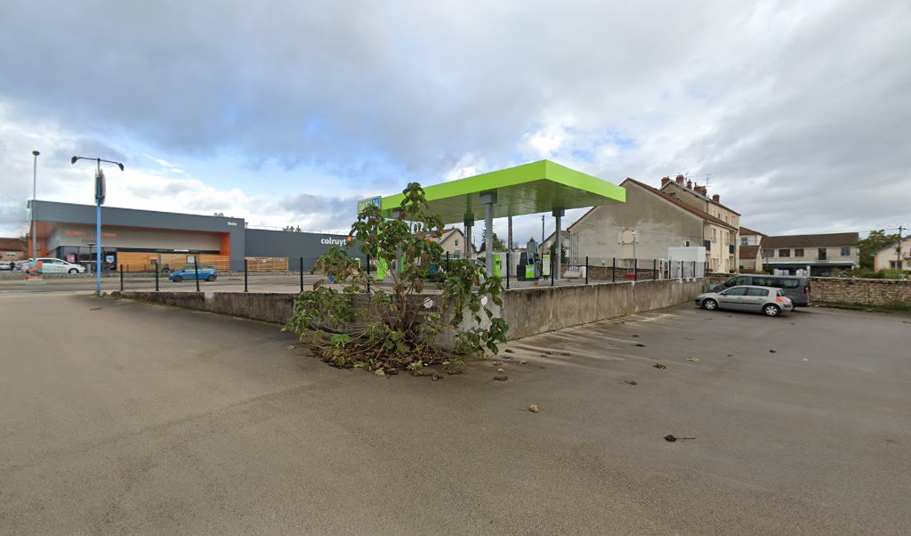 Retrouvez l&rsquo;évolution du prix du carburant mise à jour régulièrement pour la station essence Dats Dole qui se situe à l&rsquo;adresse suivante 65 avenue du général eisenhower à Dole, 39100. Vous pourrez ainsi estimer le prix d&rsquo;un plein d&rsquo;essence pour [&hellip;]