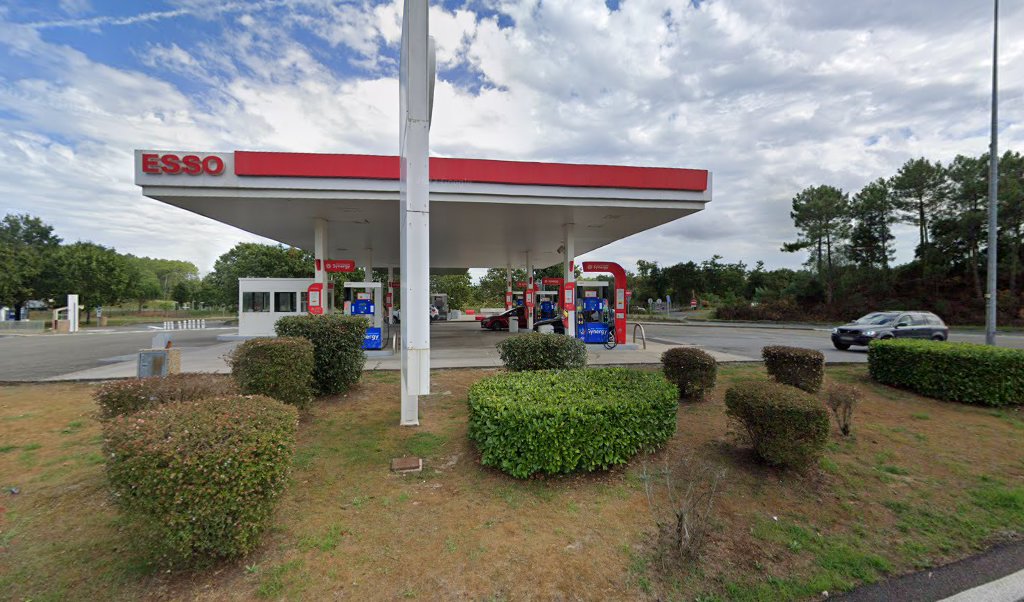 Retrouvez l&rsquo;évolution du prix du carburant mise à jour régulièrement pour la station essence Esso Labenne Est qui se situe à l&rsquo;adresse suivante Autoroute a63 cote est à Labenne, 40530. Vous pourrez ainsi estimer le prix d&rsquo;un plein d&rsquo;essence pour [&hellip;]