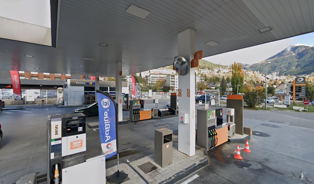 Retrouvez l&rsquo;évolution du prix du carburant mise à jour régulièrement pour la station essence Relais Gde Boucle qui se situe à l&rsquo;adresse suivante Av. du dauphine à Briancon, 05100. Vous pourrez ainsi estimer le prix d&rsquo;un plein d&rsquo;essence pour vos [&hellip;]