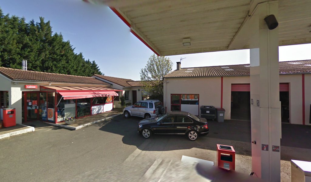 Retrouvez l&rsquo;évolution du prix du carburant mise à jour régulièrement pour la station essence Relais Des 2 Vals qui se situe à l&rsquo;adresse suivante Rn 102 à Lempdes-Sur-Allagnon, 43410. Vous pourrez ainsi estimer le prix d&rsquo;un plein d&rsquo;essence pour vos [&hellip;]