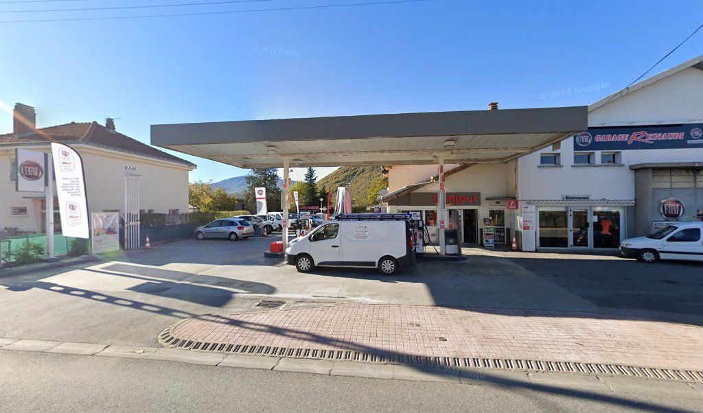 Retrouvez l&rsquo;évolution du prix du carburant mise à jour régulièrement pour la station essence Sas Rrl Reinaudi qui se situe à l&rsquo;adresse suivante 50 avenue de provence à Laragne-Montéglin, 05300. Vous pourrez ainsi estimer le prix d&rsquo;un plein d&rsquo;essence pour [&hellip;]