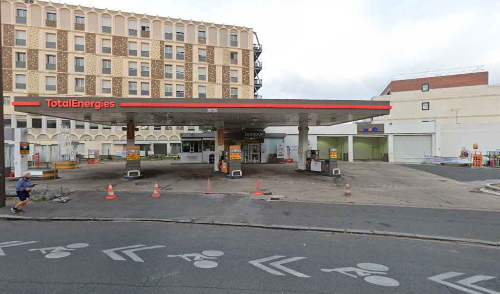 Retrouvez l&rsquo;évolution du prix du carburant mise à jour régulièrement pour la station essence Relais Du Cedre qui se situe à l&rsquo;adresse suivante 25 boulevard jean jaures à Orleans, 45000. Vous pourrez ainsi estimer le prix d&rsquo;un plein d&rsquo;essence pour [&hellip;]