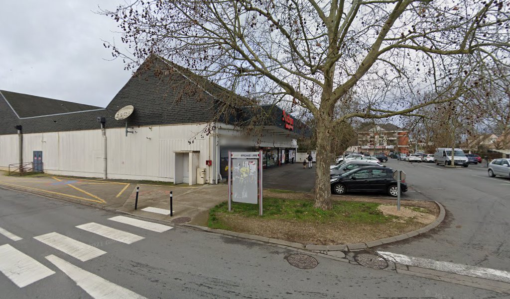 Retrouvez l&rsquo;évolution du prix du carburant mise à jour régulièrement pour la station essence Auchansupermarché qui se situe à l&rsquo;adresse suivante 5, avenue du général de gaulle à Jargeau, 45150. Vous pourrez ainsi estimer le prix d&rsquo;un plein d&rsquo;essence pour [&hellip;]