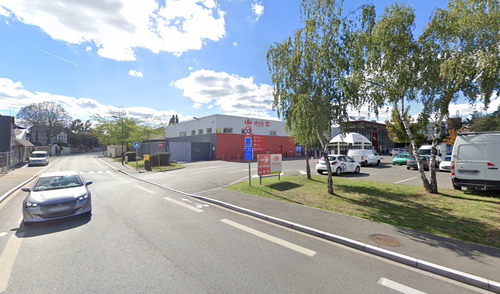 Retrouvez l&rsquo;évolution du prix du carburant mise à jour régulièrement pour la station essence Carrefour Market St Mesmin qui se situe à l&rsquo;adresse suivante 43/45 avenue de saint-mesmin à Orléans, 45100. Vous pourrez ainsi estimer le prix d&rsquo;un plein d&rsquo;essence [&hellip;]