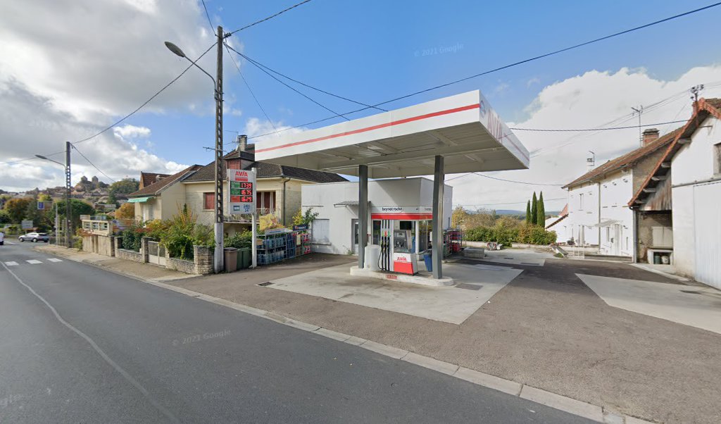 Retrouvez l&rsquo;évolution du prix du carburant mise à jour régulièrement pour la station essence Ets Jean Claude Fau qui se situe à l&rsquo;adresse suivante 5 boulevard de la madeleine à Gourdon, 46300. Vous pourrez ainsi estimer le prix d&rsquo;un plein [&hellip;]