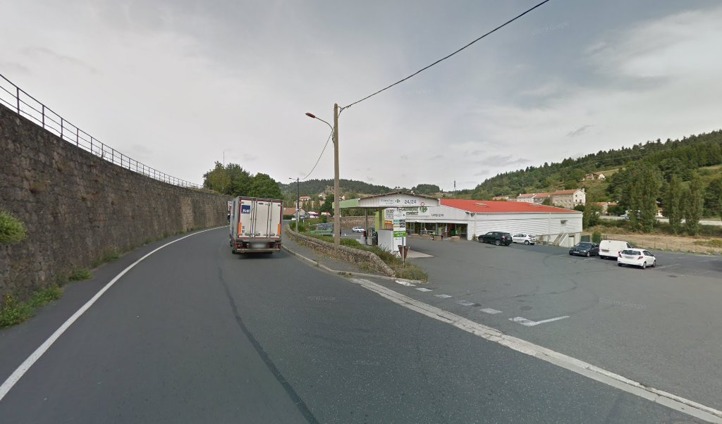 Retrouvez l&rsquo;évolution du prix du carburant mise à jour régulièrement pour la station essence Carrefour Contact qui se situe à l&rsquo;adresse suivante Quartier du pont d&rsquo;allier à Langogne, 48300. Vous pourrez ainsi estimer le prix d&rsquo;un plein d&rsquo;essence pour vos [&hellip;]
