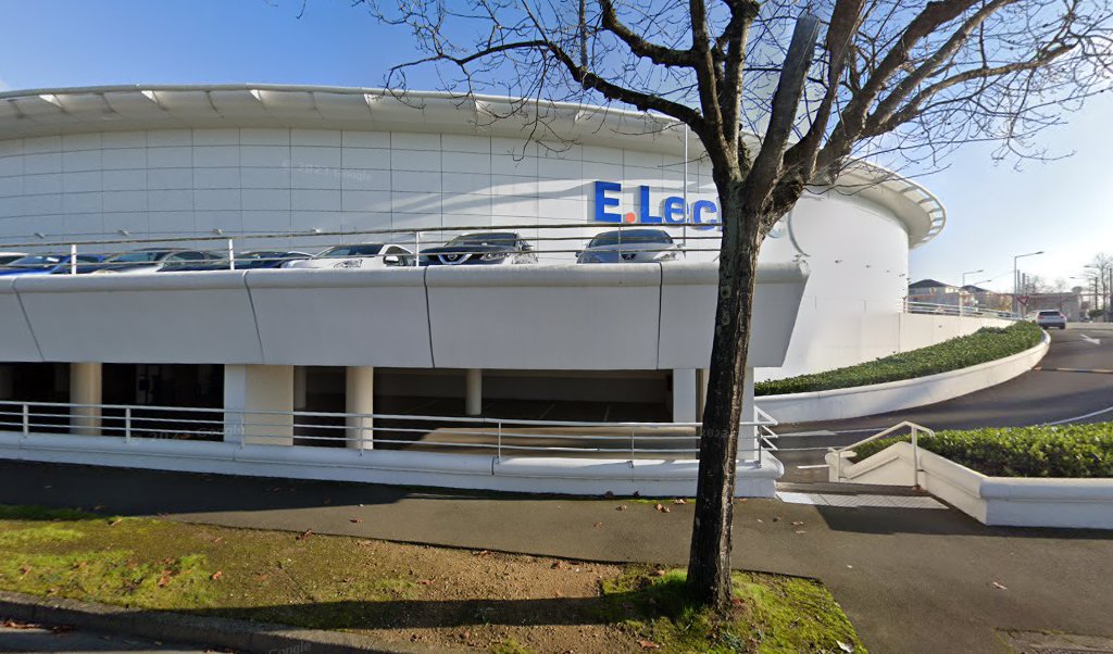 Retrouvez l&rsquo;évolution du prix du carburant mise à jour régulièrement pour la station essence Centre E.Leclerc Angers Gouronnieres qui se situe à l&rsquo;adresse suivante Boulevard albert camus à Angers, 49100. Vous pourrez ainsi estimer le prix d&rsquo;un plein d&rsquo;essence pour [&hellip;]