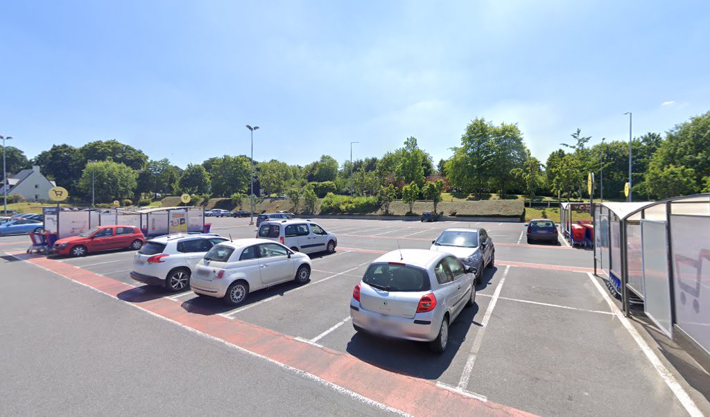 Retrouvez l&rsquo;évolution du prix du carburant mise à jour régulièrement pour la station essence Carrefour Market qui se situe à l&rsquo;adresse suivante Route de vire à Saint-Lô, 50000. Vous pourrez ainsi estimer le prix d&rsquo;un plein d&rsquo;essence pour vos déplacements [&hellip;]