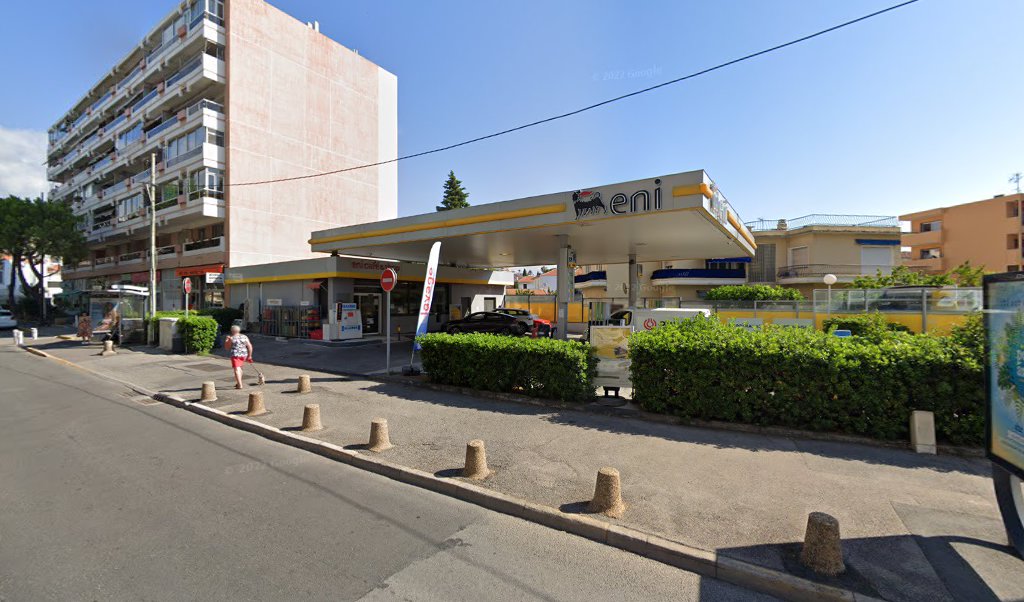 Retrouvez l&rsquo;évolution du prix du carburant mise à jour régulièrement pour la station essence Agip Antibes Juan Les Pins qui se situe à l&rsquo;adresse suivante 122-124 boulevard raymond poincaré à Antibes, 06160. Vous pourrez ainsi estimer le prix d&rsquo;un plein [&hellip;]