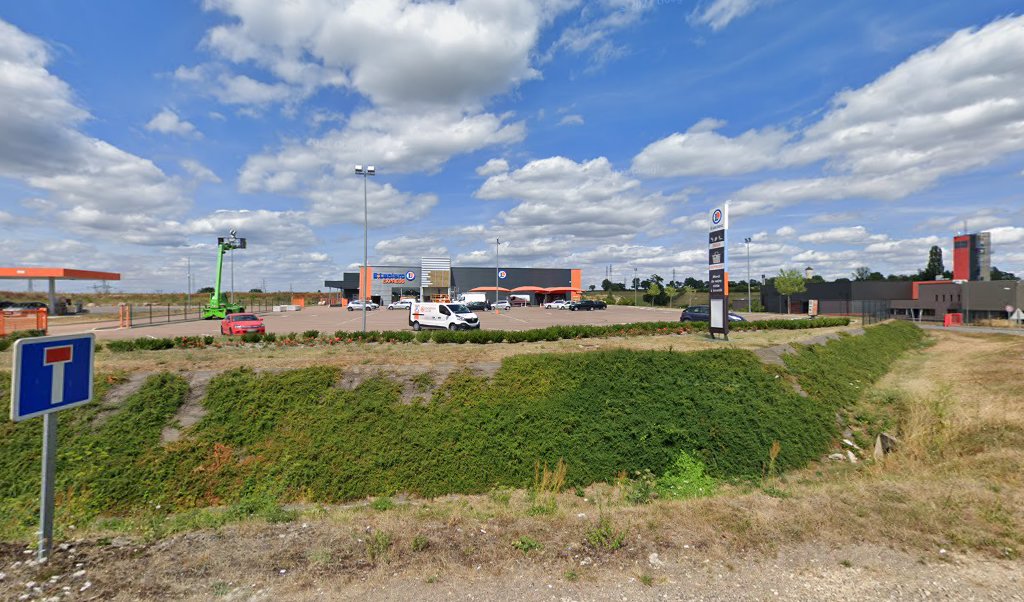 Retrouvez l&rsquo;évolution du prix du carburant mise à jour régulièrement pour la station essence Station Leclerc Saint-Éloi qui se situe à l&rsquo;adresse suivante Impasse de la sabliere à Saint-Éloi, 58000. Vous pourrez ainsi estimer le prix d&rsquo;un plein d&rsquo;essence pour [&hellip;]