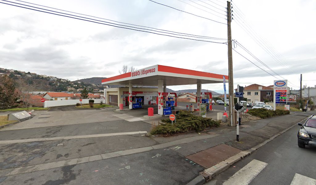 Retrouvez l&rsquo;évolution du prix du carburant mise à jour régulièrement pour la station essence Relais Champradet qui se situe à l&rsquo;adresse suivante Avenue du puy de dome à Clermont-Ferrand, 63000. Vous pourrez ainsi estimer le prix d&rsquo;un plein d&rsquo;essence pour [&hellip;]