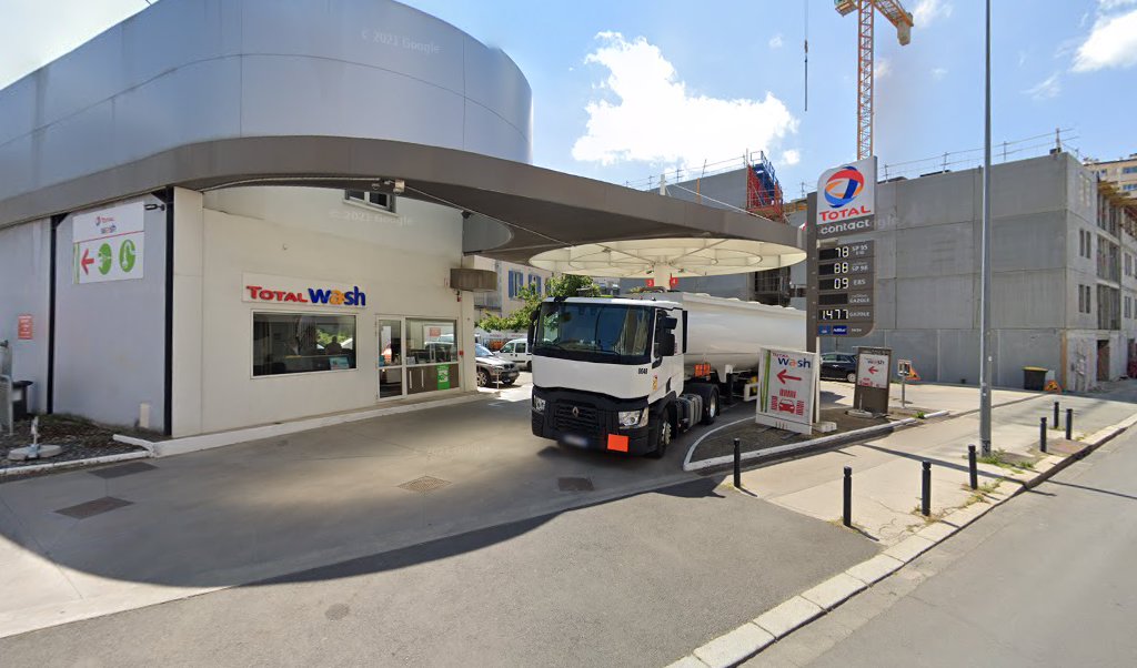 Retrouvez l&rsquo;évolution du prix du carburant mise à jour régulièrement pour la station essence Relais Lagarde Clermont Lafayette qui se situe à l&rsquo;adresse suivante 60 boulevard lafayette à Clermont-Ferrand, 63000. Vous pourrez ainsi estimer le prix d&rsquo;un plein d&rsquo;essence pour [&hellip;]