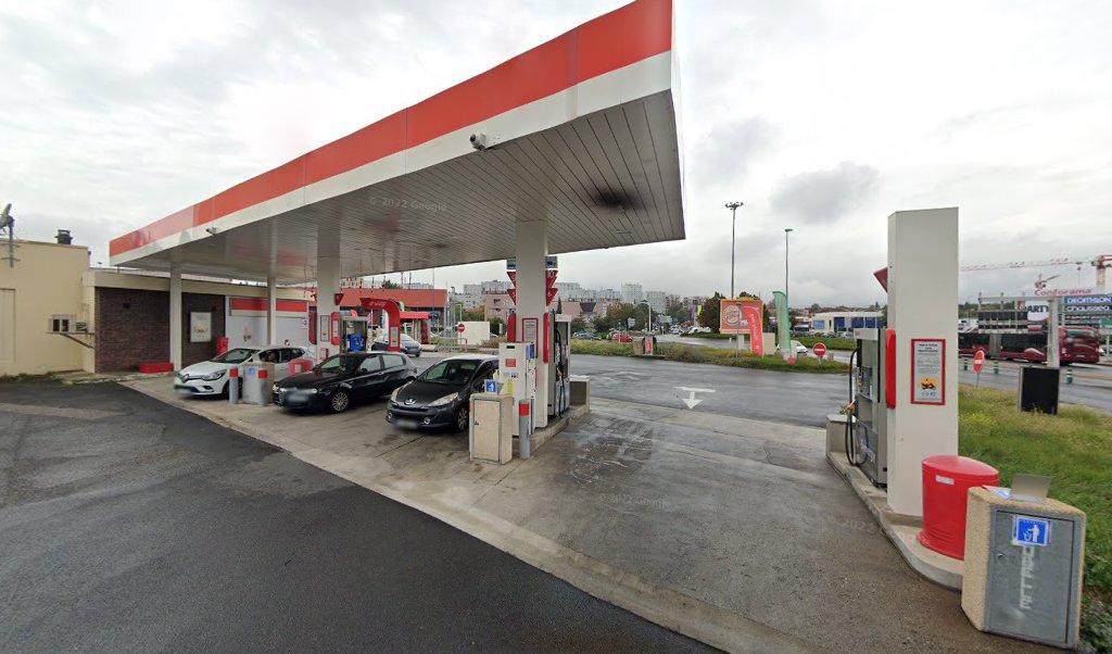 Retrouvez l&rsquo;évolution du prix du carburant mise à jour régulièrement pour la station essence Esso Du Bac qui se situe à l&rsquo;adresse suivante 153 bd gustave flaubert à Clermont-Ferrand, 63000. Vous pourrez ainsi estimer le prix d&rsquo;un plein d&rsquo;essence pour [&hellip;]