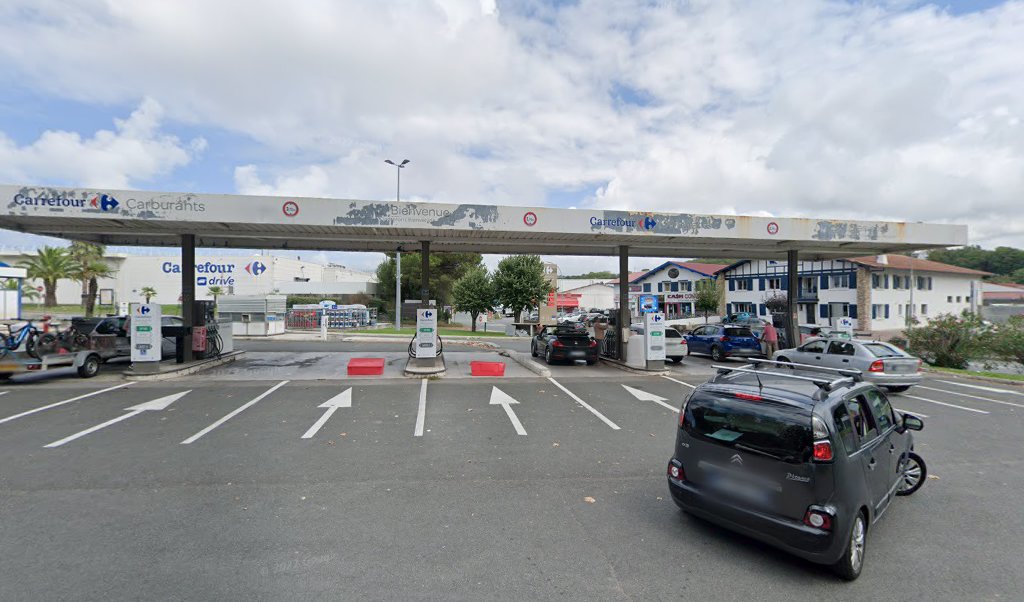 Retrouvez l&rsquo;évolution du prix du carburant mise à jour régulièrement pour la station essence Carrefour Station-Service St Jean De Luz qui se situe à l&rsquo;adresse suivante 107, avenue de jalday à Saint-Jean-De-Luz, 64500. Vous pourrez ainsi estimer le prix d&rsquo;un [&hellip;]