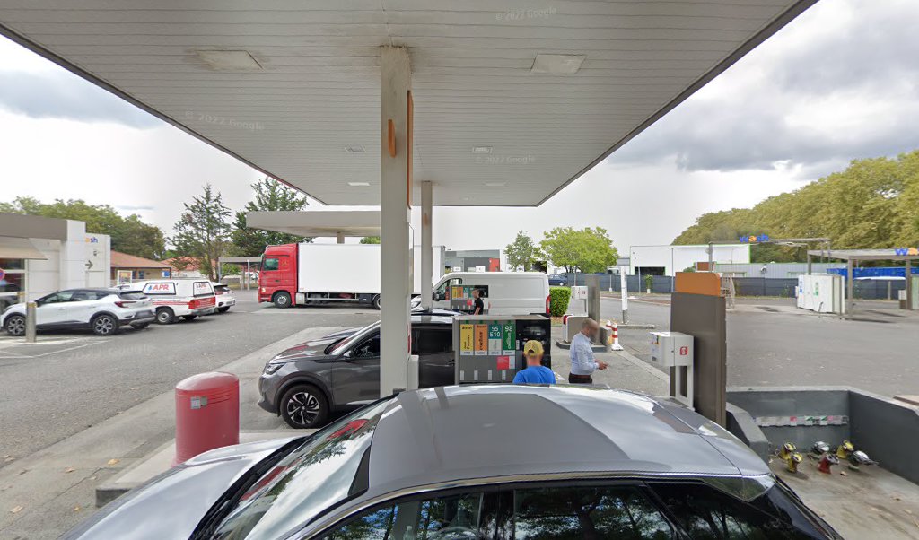 Retrouvez l&rsquo;évolution du prix du carburant mise à jour régulièrement pour la station essence Total Access Montardon qui se situe à l&rsquo;adresse suivante 14 rue alexandro volta à Montardon, 64121. Vous pourrez ainsi estimer le prix d&rsquo;un plein d&rsquo;essence pour [&hellip;]