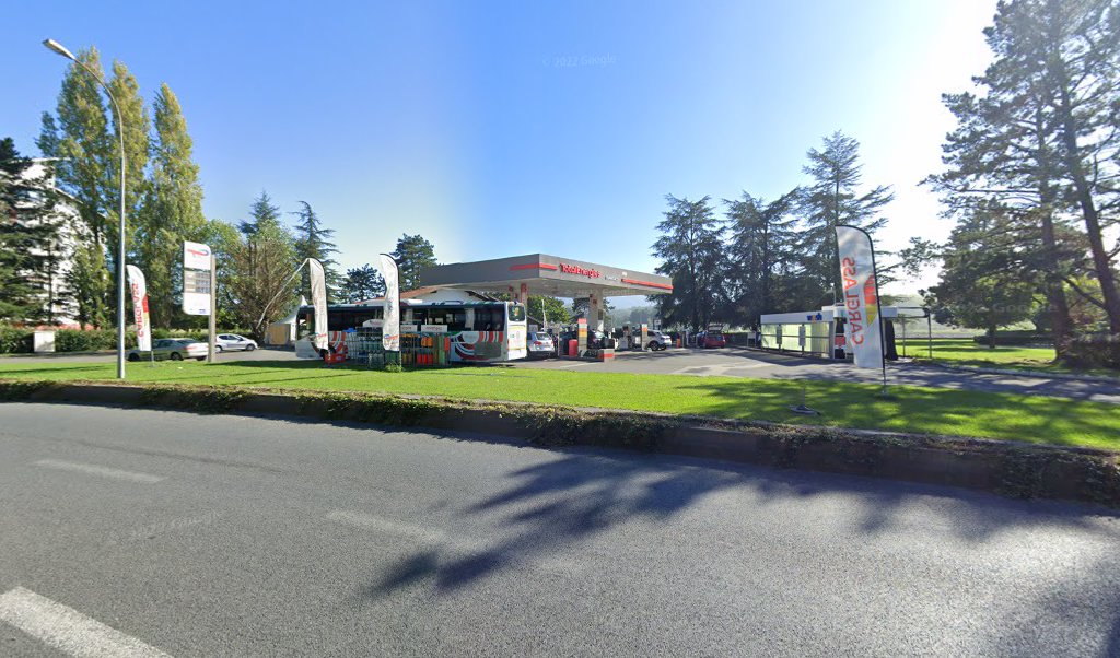 Retrouvez l&rsquo;évolution du prix du carburant mise à jour régulièrement pour la station essence Relais St Jean De Luz Chantaco qui se situe à l&rsquo;adresse suivante 26 – rn 618 avenue de chantaco à Saint-Jean-De-Luz, 64500. Vous pourrez ainsi estimer [&hellip;]