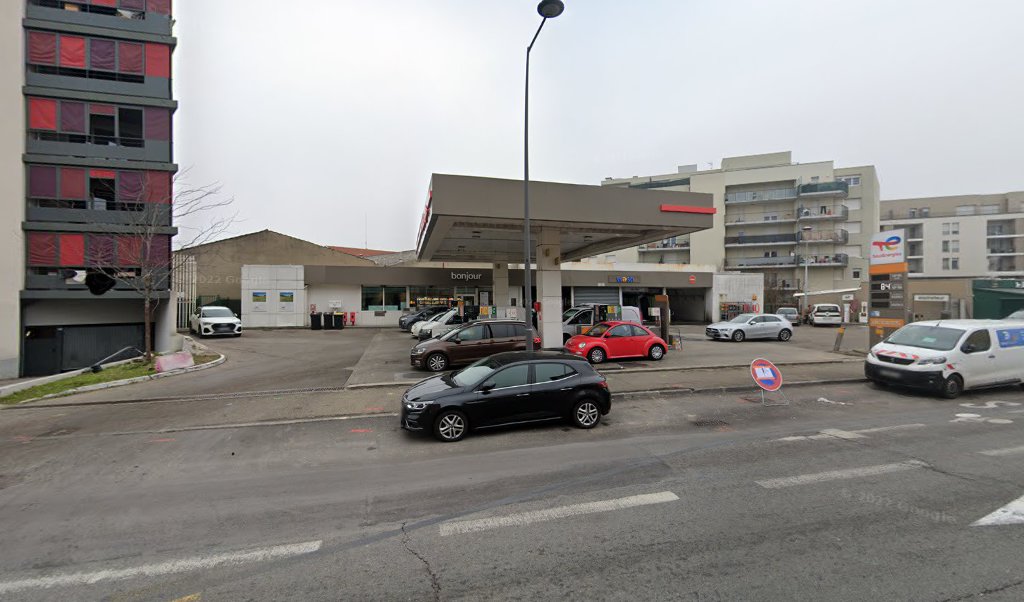 Retrouvez l&rsquo;évolution du prix du carburant mise à jour régulièrement pour la station essence Relais Garenne Villeurbanne qui se situe à l&rsquo;adresse suivante 283 rte de genas à Villeurbanne, 69100. Vous pourrez ainsi estimer le prix d&rsquo;un plein d&rsquo;essence pour [&hellip;]