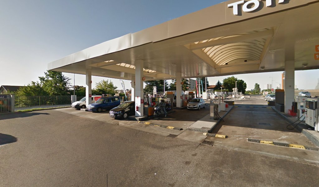 Retrouvez l&rsquo;évolution du prix du carburant mise à jour régulièrement pour la station essence Relais Brondillants qui se situe à l&rsquo;adresse suivante Bd laurent bonnevay à Bron, 69500. Vous pourrez ainsi estimer le prix d&rsquo;un plein d&rsquo;essence pour vos déplacements [&hellip;]