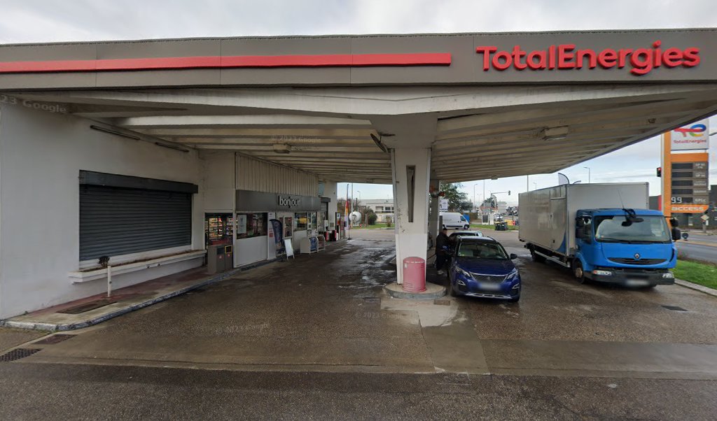 Retrouvez l&rsquo;évolution du prix du carburant mise à jour régulièrement pour la station essence Relais St Hubert qui se situe à l&rsquo;adresse suivante 91 rte de grenoble à Saint-Priest, 69800. Vous pourrez ainsi estimer le prix d&rsquo;un plein d&rsquo;essence pour [&hellip;]