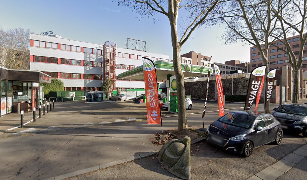 Retrouvez l&rsquo;évolution du prix du carburant mise à jour régulièrement pour la station essence Bp Villeurbanne Tonkin Carrefour Express qui se situe à l&rsquo;adresse suivante 87-89 bd stalingrad à Villeurbanne, 69100. Vous pourrez ainsi estimer le prix d&rsquo;un plein d&rsquo;essence [&hellip;]