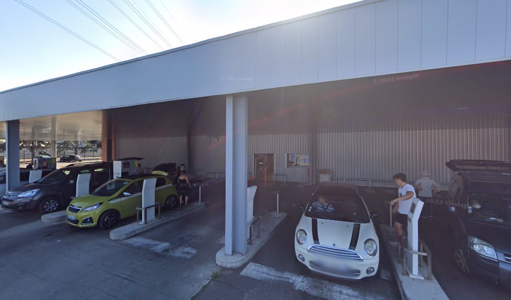 Retrouvez l&rsquo;évolution du prix du carburant mise à jour régulièrement pour la station essence Leclerc Drive qui se situe à l&rsquo;adresse suivante Rue charles baudelaire à Vénissieux, 69200. Vous pourrez ainsi estimer le prix d&rsquo;un plein d&rsquo;essence pour vos déplacements [&hellip;]