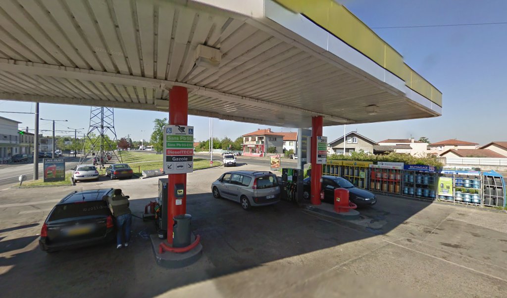 Retrouvez l&rsquo;évolution du prix du carburant mise à jour régulièrement pour la station essence Agip Vaulx En Velin Peri qui se situe à l&rsquo;adresse suivante Avenue gabriel péri – rue p.teste à Vaulx-En-Velin, 69120. Vous pourrez ainsi estimer le prix [&hellip;]