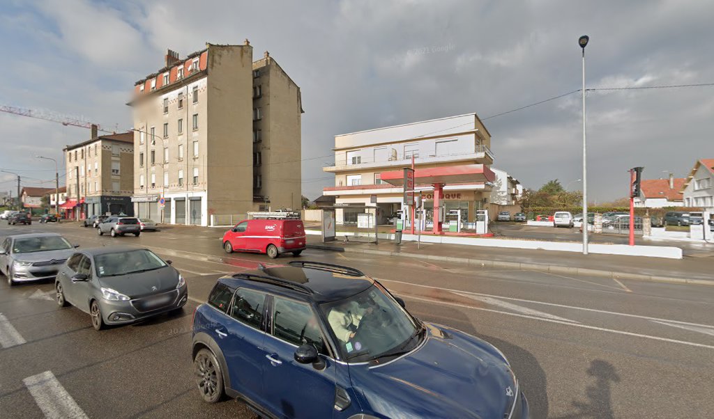 Retrouvez l&rsquo;évolution du prix du carburant mise à jour régulièrement pour la station essence Garibaldi Automobiles qui se situe à l&rsquo;adresse suivante 55 avenue garibaldi à Vaulx-En-Velin, 69120. Vous pourrez ainsi estimer le prix d&rsquo;un plein d&rsquo;essence pour vos déplacements [&hellip;]