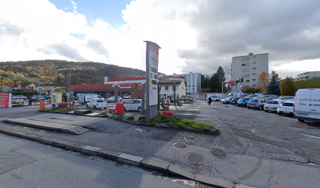 Retrouvez l&rsquo;évolution du prix du carburant mise à jour régulièrement pour la station essence Intermarche Annecy qui se situe à l&rsquo;adresse suivante 4 rue du travail à Annecy, 74000. Vous pourrez ainsi estimer le prix d&rsquo;un plein d&rsquo;essence pour vos [&hellip;]