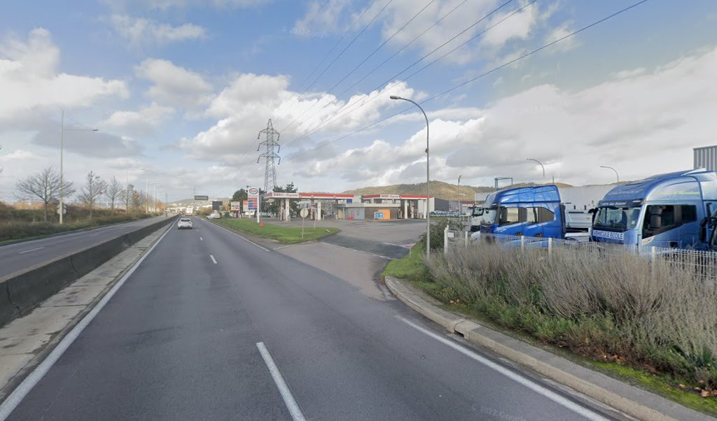Retrouvez l&rsquo;évolution du prix du carburant mise à jour régulièrement pour la station essence Esso St Etienne qui se situe à l&rsquo;adresse suivante Bd lenine à Saint-Étienne-Du-Rouvray, 76800. Vous pourrez ainsi estimer le prix d&rsquo;un plein d&rsquo;essence pour vos déplacements [&hellip;]
