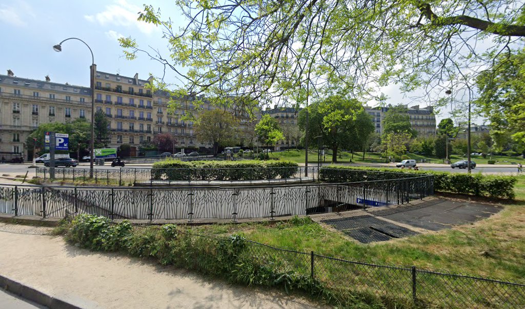 Retrouvez l&rsquo;évolution du prix du carburant mise à jour régulièrement pour la station essence Agip Paris Av Foch-Etoile qui se situe à l&rsquo;adresse suivante 4 avenue foch à Paris, 75016. Vous pourrez ainsi estimer le prix d&rsquo;un plein d&rsquo;essence pour [&hellip;]