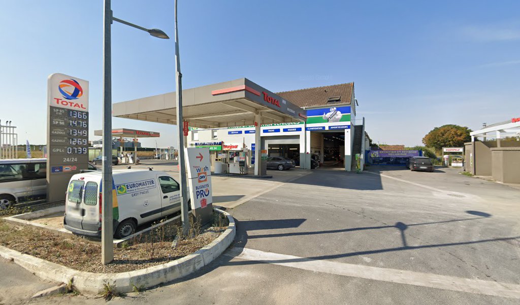 Retrouvez l&rsquo;évolution du prix du carburant mise à jour régulièrement pour la station essence Easy Service qui se situe à l&rsquo;adresse suivante Route de paris à Villeneuve-Sous-Dammartin, 77230. Vous pourrez ainsi estimer le prix d&rsquo;un plein d&rsquo;essence pour vos déplacements [&hellip;]