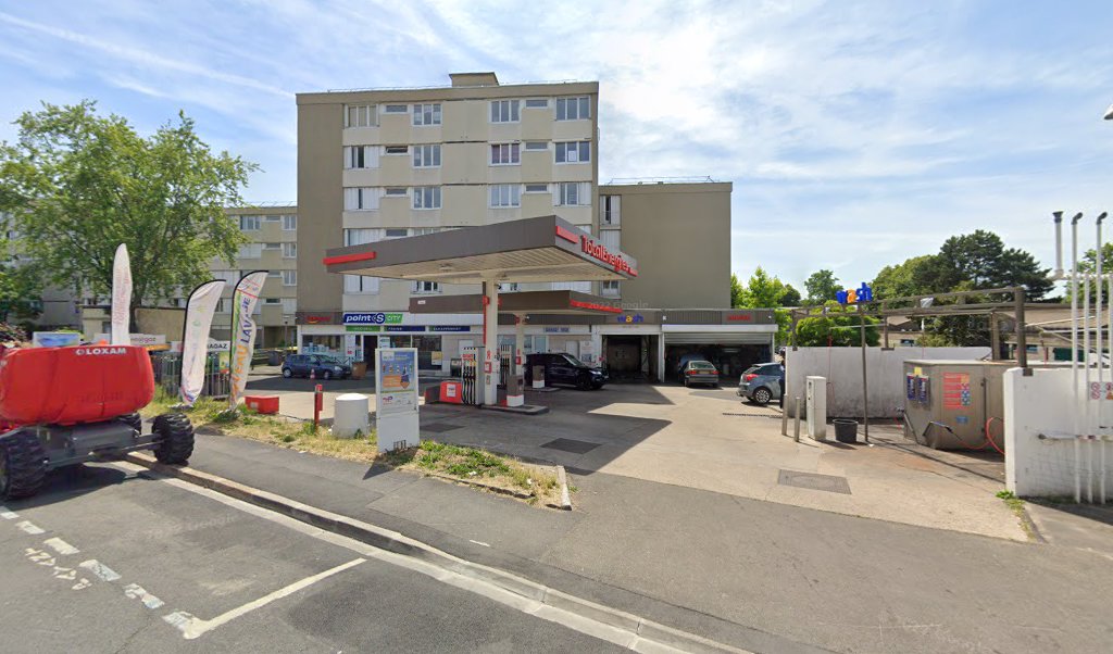 Retrouvez l&rsquo;évolution du prix du carburant mise à jour régulièrement pour la station essence Total Point S Hms qui se situe à l&rsquo;adresse suivante 188 avenue du maréchal foch à Conflans-Sainte-Honorine, 78700. Vous pourrez ainsi estimer le prix d&rsquo;un plein [&hellip;]